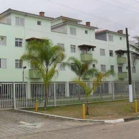 Condominio A Beira Mar Em Ubatuba Extérieur photo